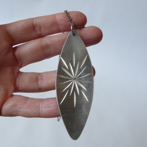 1970s machine/diamond cut long oval pendant & 26" necklace, blackened aluminium