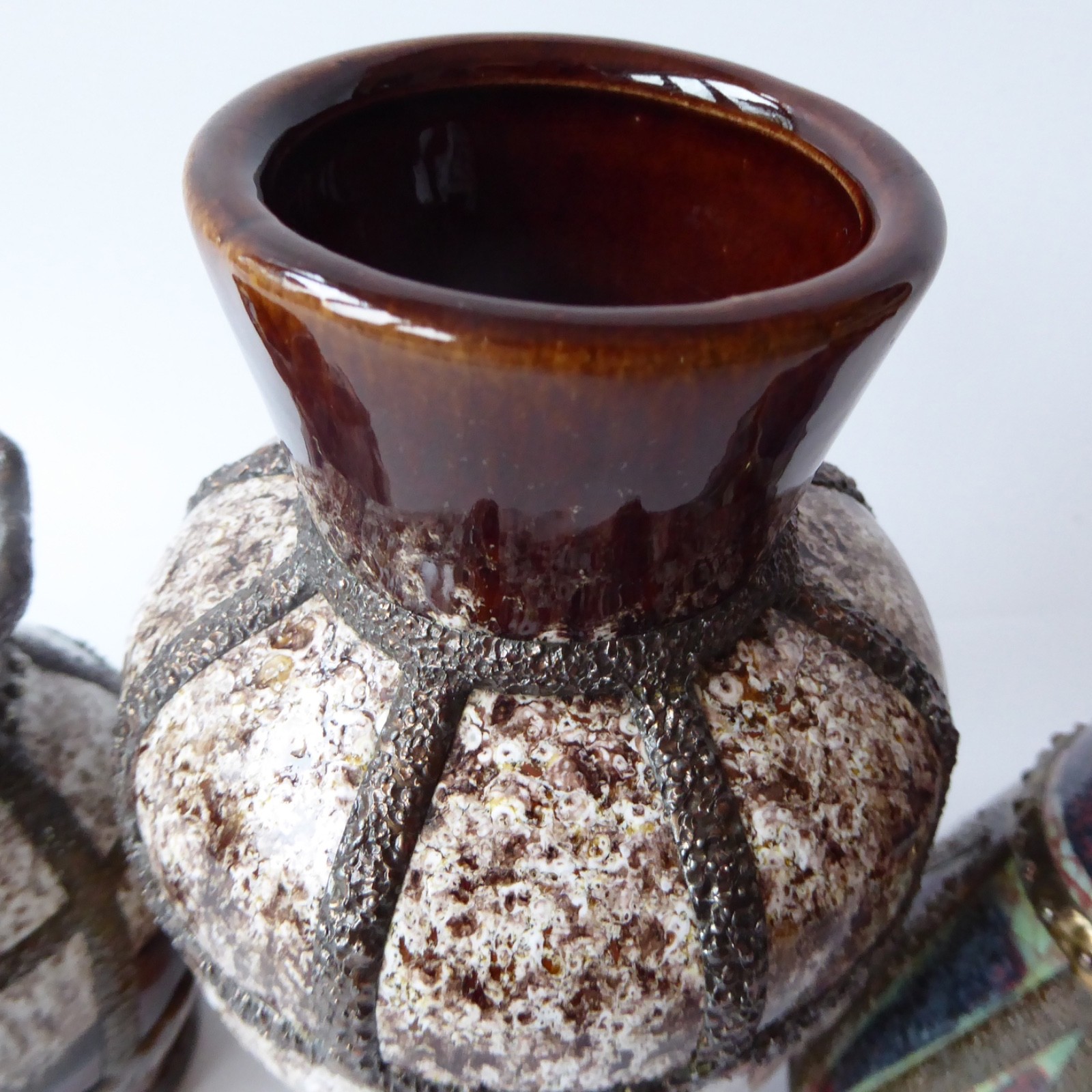 3 decorated West German Pottery vintage ceramic vases pot. Tin/lead solder lines - Image 14