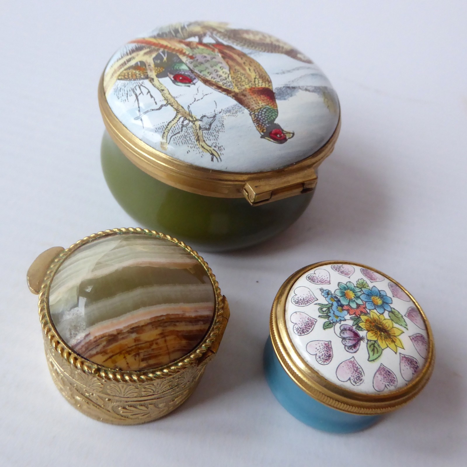 3 small round stone & enamel metal trinket container pill snuff boxes lidded pot - Image 3