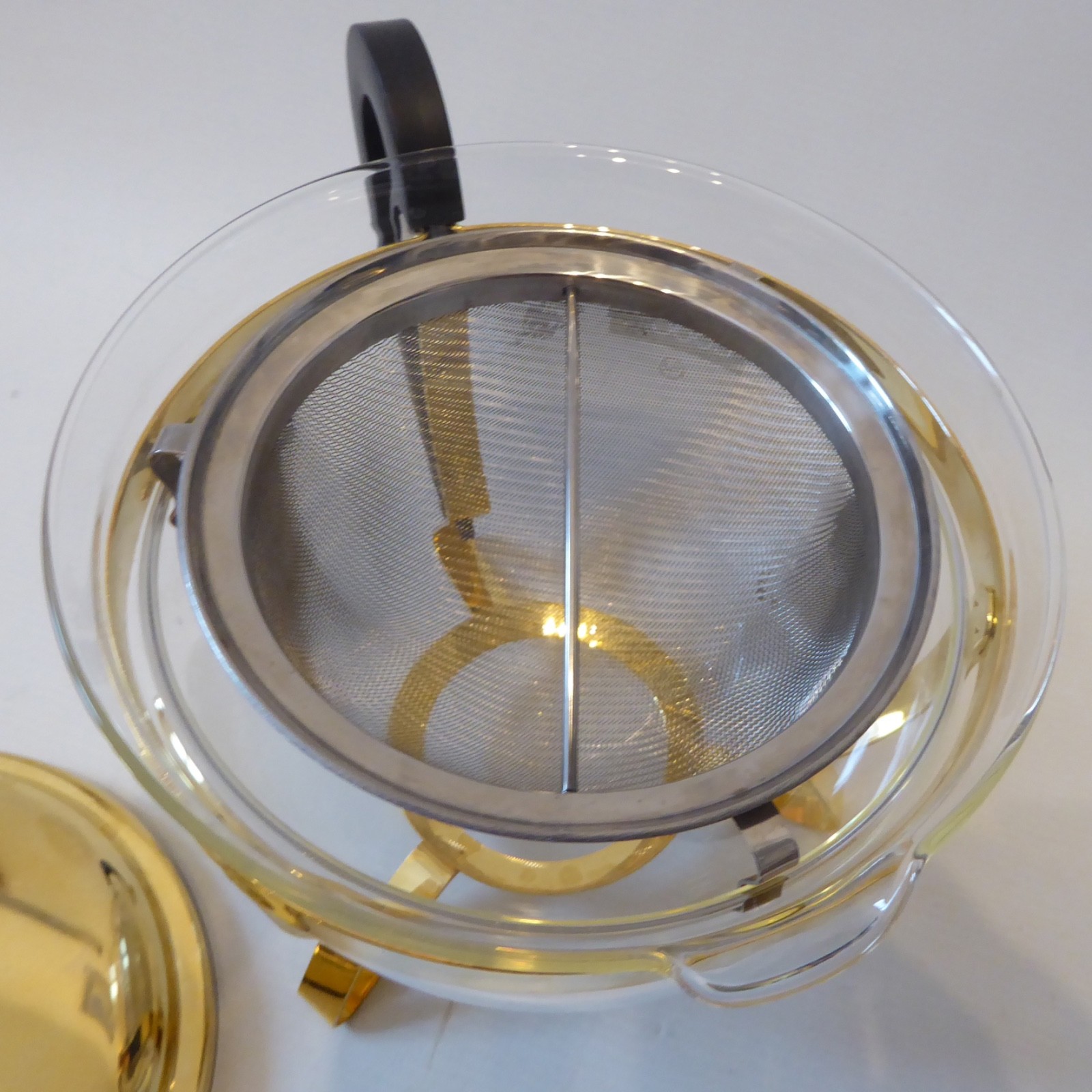 Bodum Chambord Classic teapot, 1.3 litre round, gold. Loose leaf/teabag 11656 - Image 13