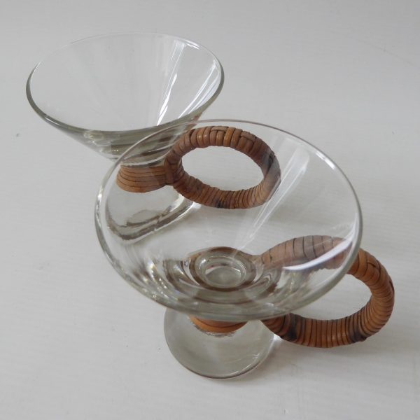 Carl Aubock? MCM raffia/rattan wrapped small bar glasses. Conical shot glass 60s - Image 7