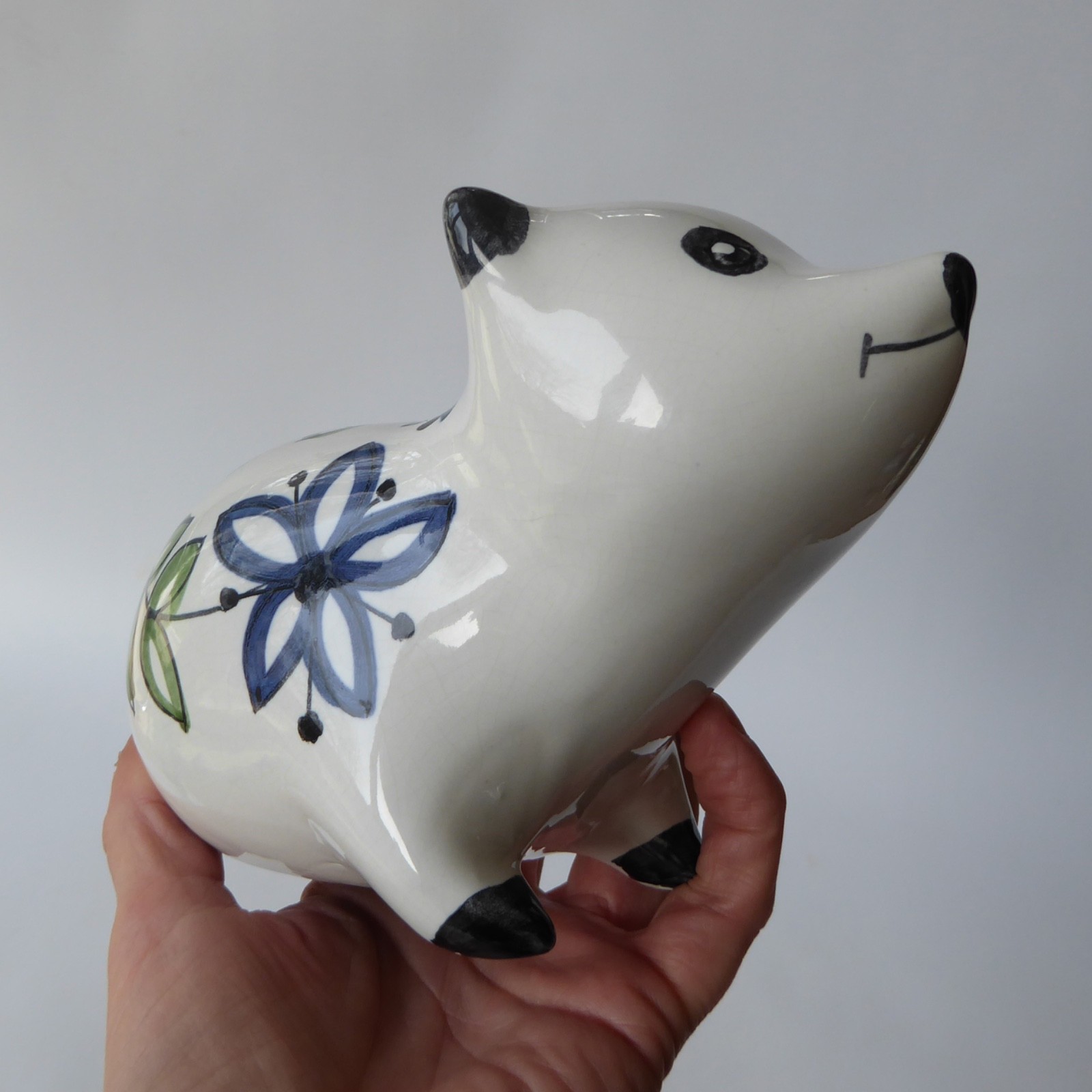 Cinque Ports Pottery Rye cute ceramic pottery bear money box figurine, Monastery - Image 12