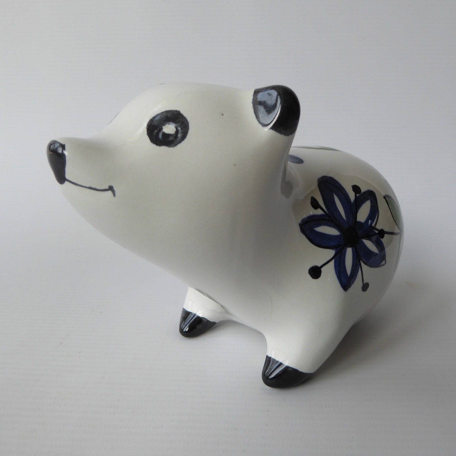 Cinque Ports Pottery Rye cute ceramic pottery bear money box figurine, Monastery - Image 6