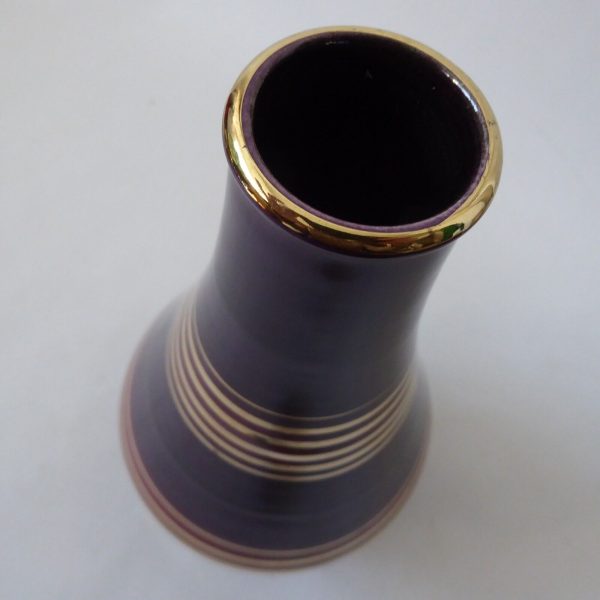Dumler & Breiden 15/25 West German pottery ceramic vase, purple/plum gold bands - Image 11