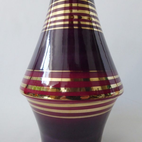 Dumler & Breiden 15/25 West German pottery ceramic vase, purple/plum gold bands - Image 8