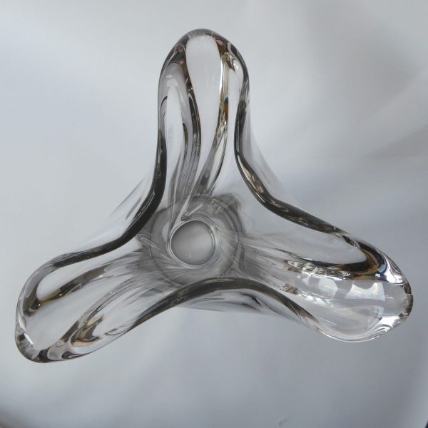 Huge 4kg French art glass crystal vase, 3-lobe twisted. Mid century 1950s 1960s - Image 11