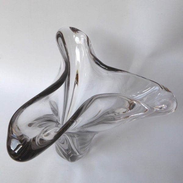 Huge 4kg French art glass crystal vase, 3-lobe twisted. Mid century 1950s 1960s - Image 8