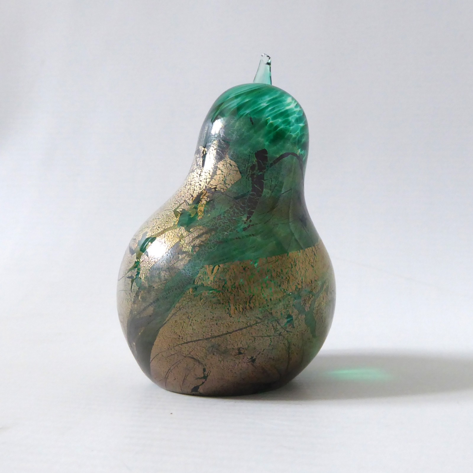 Isle of Wight Studio green Azurene pear paperweight, green & gold glass. Vintage - Image 5