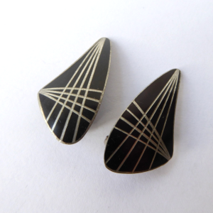 Jorgen Jensen 789 pewter clip-on earrings, Danish modernist triangle black lines