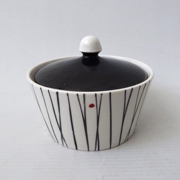 Kirkham Pottery lidded sugar bowl, black stripes red dots. 1950s retro ceramic - Image 4