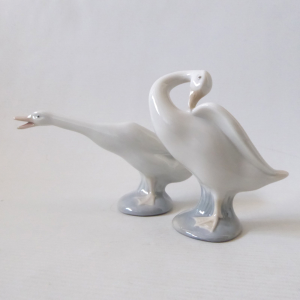 Lladro Spain 4551 4553 pair duck goose porcelain figurines, statues, ornaments