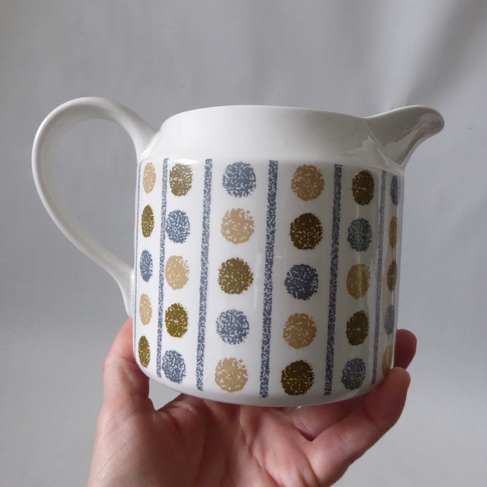Midwinter Oakley big milk sauce jug, Stylist Tableware spots, Jessie Tait, 1960s - Image 12