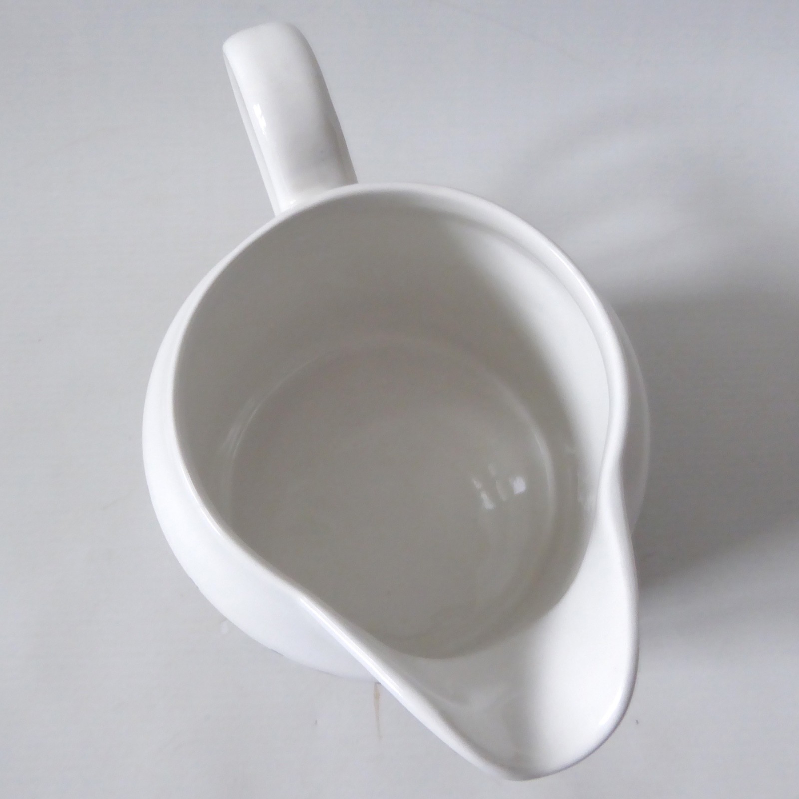 Midwinter Oakley big milk sauce jug, Stylist Tableware spots, Jessie Tait, 1960s - Image 9