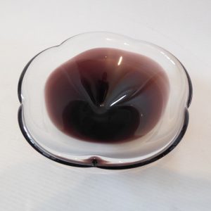 Murano/Scandinavian plum purple art glass scalloped bowl, shallow dish. Retro