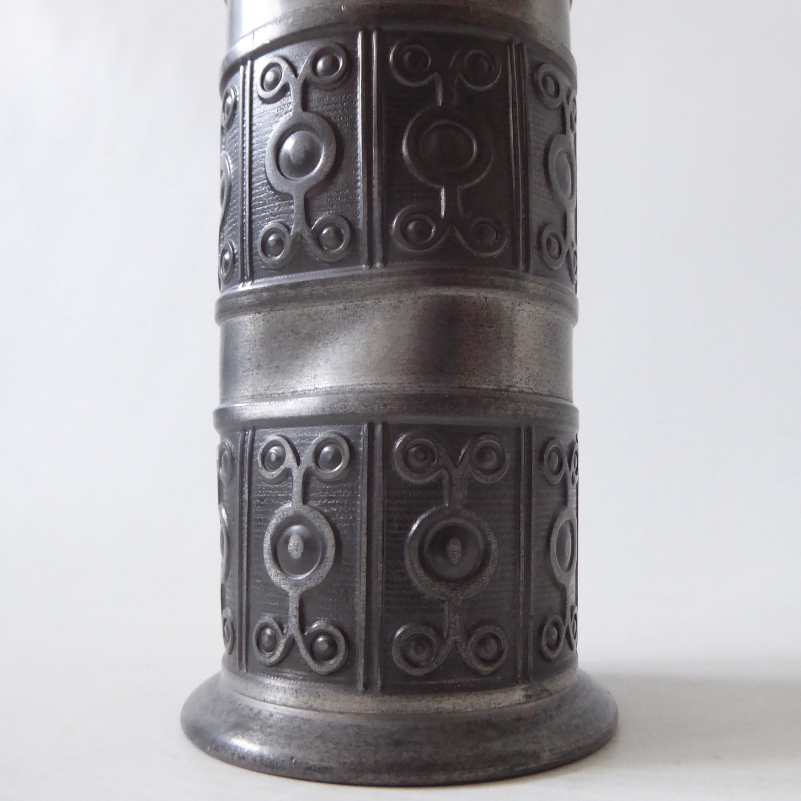 Norway Haugrud 505 pewter cylinder vase, vintage 1960s Norwegian metal - wonky - Image 5