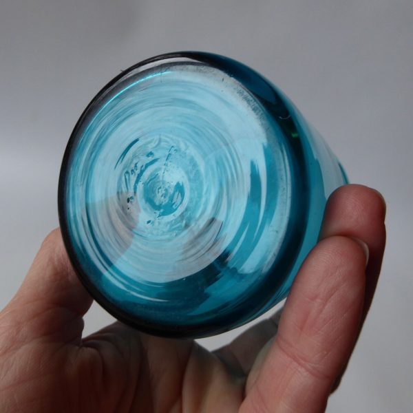 Pavane by Tom Möller, Reijmyre, Sweden. Mid century cyan blue pot/drinking glass - Image 8