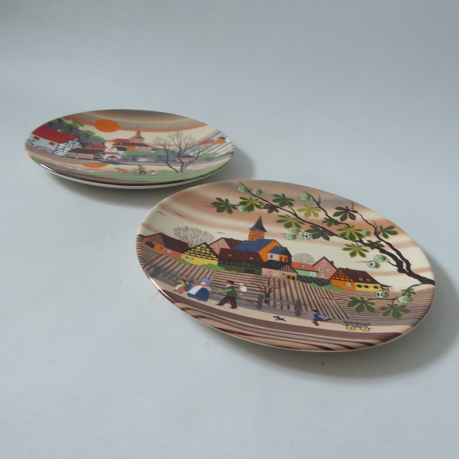 Poole Pottery England Four Seasons 6" decorative plates: 425 Spring & 427 Autumn - Image 11