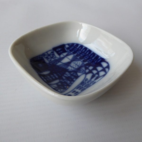 Porsrund Norway small ceramic sauce salts dish, 1971, blue peacock. 1970s Scandi - Image 8
