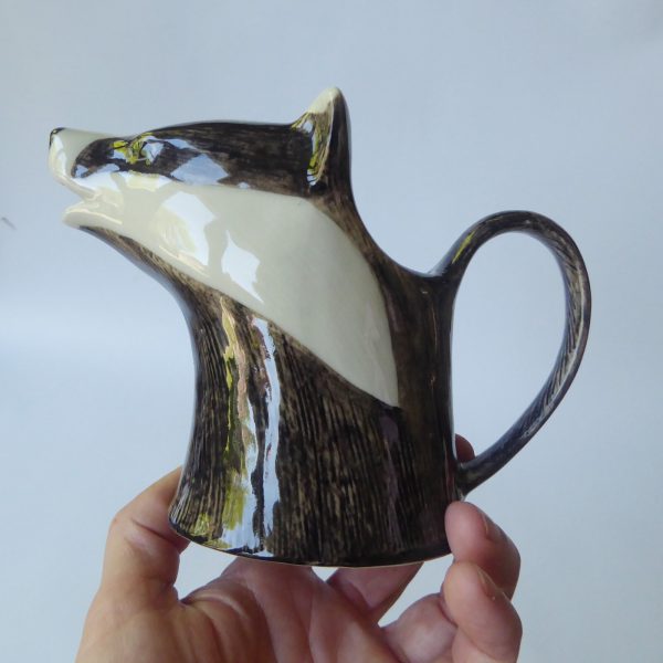 Quail Ceramics Badger medium jug hand-painted pottery figurine. Water/milk/cream - Image 11