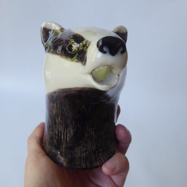 Quail Ceramics Badger medium jug hand-painted pottery figurine. Water/milk/cream - Image 12