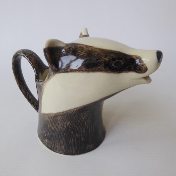 Quail Ceramics Badger medium jug hand-painted pottery figurine. Water/milk/cream - Image 6