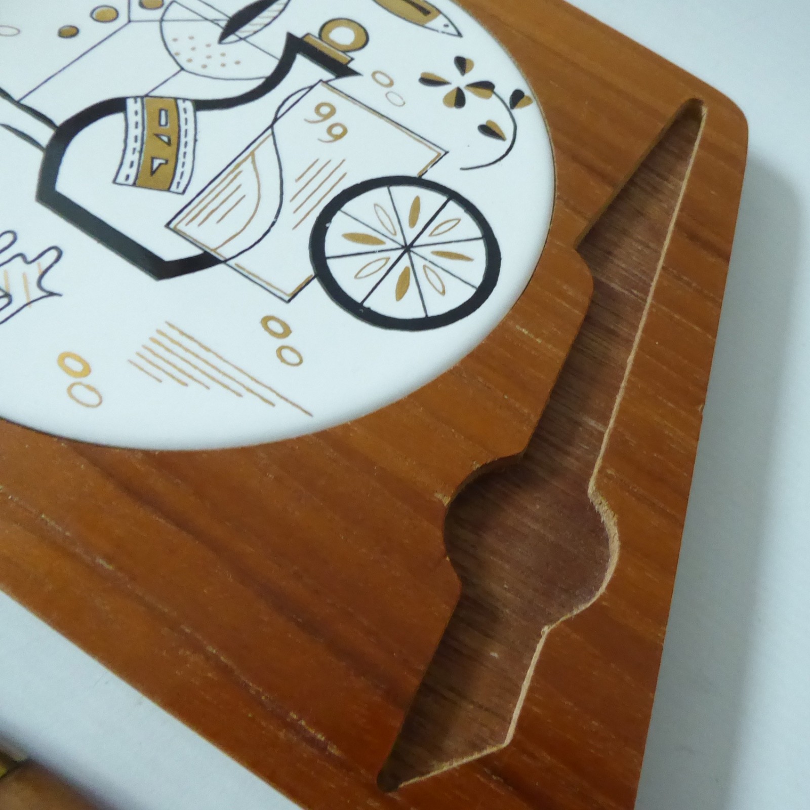 Retro 1970s Fred Roberts Japan round tile cheese board, lemon cutting bar +knife - Image 6