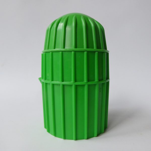 Retro 1970s Per Alimenti Italy plastic lemon orange citrus juice squeezer, green - Image 5