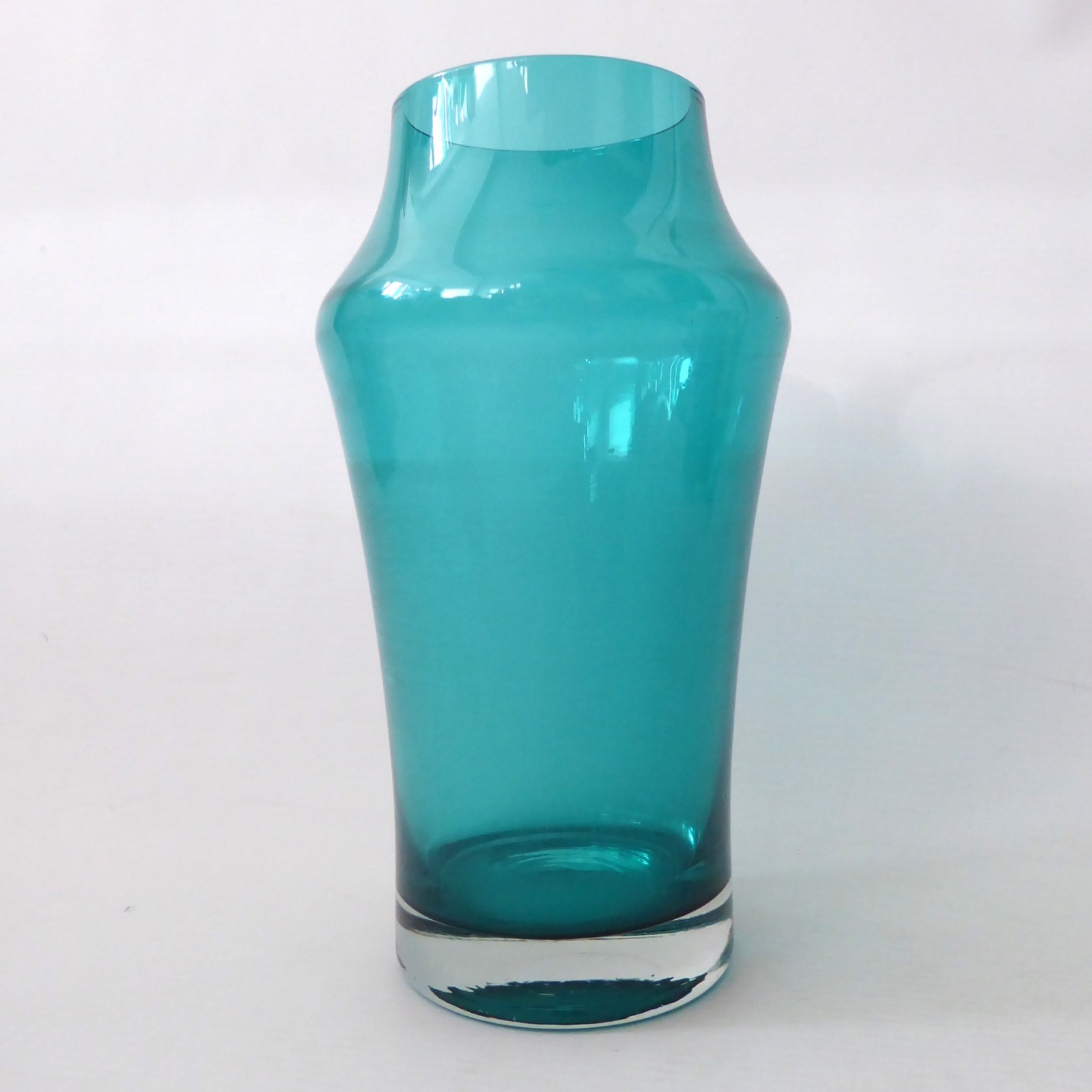Riihimaki 1581 vintage art glass vase, Teal/peacock blue Finland, Riihimaen, 7" - Image 2