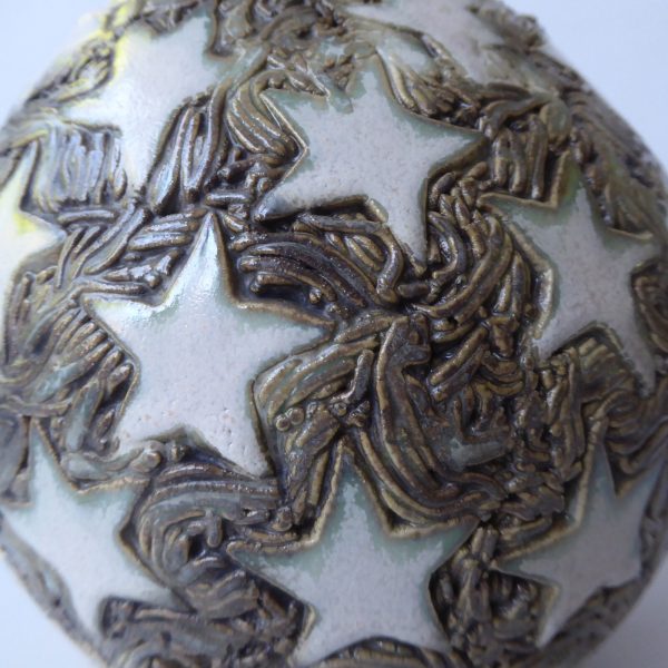 Round pottery clay handmade vase, stars, ivory/khaki glaze. Ball sphere, big - Image 9