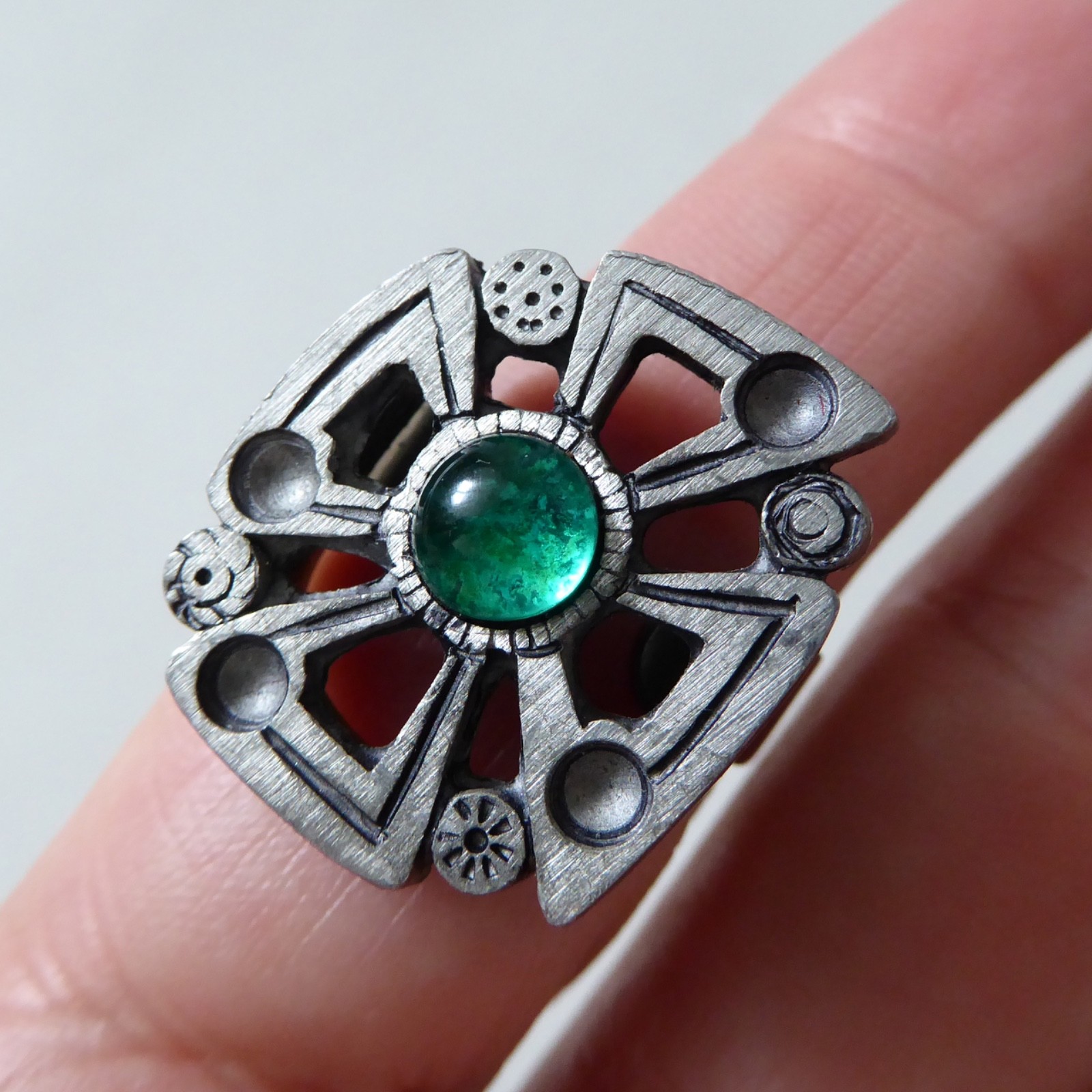 Scandinavian mid century retro pewter adjustable ring. Unisex Danish Swedish 70s - Image 3