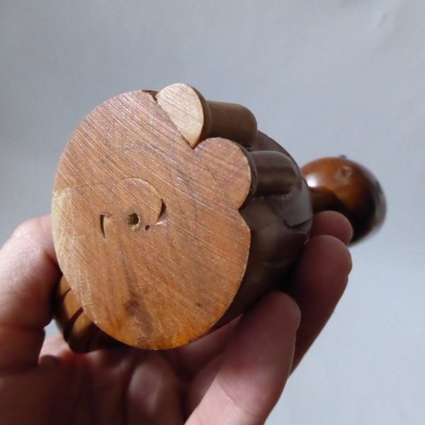Scoop head cat carved wooden candlestick, candle holder. Vintage retro 1970s - Image 13