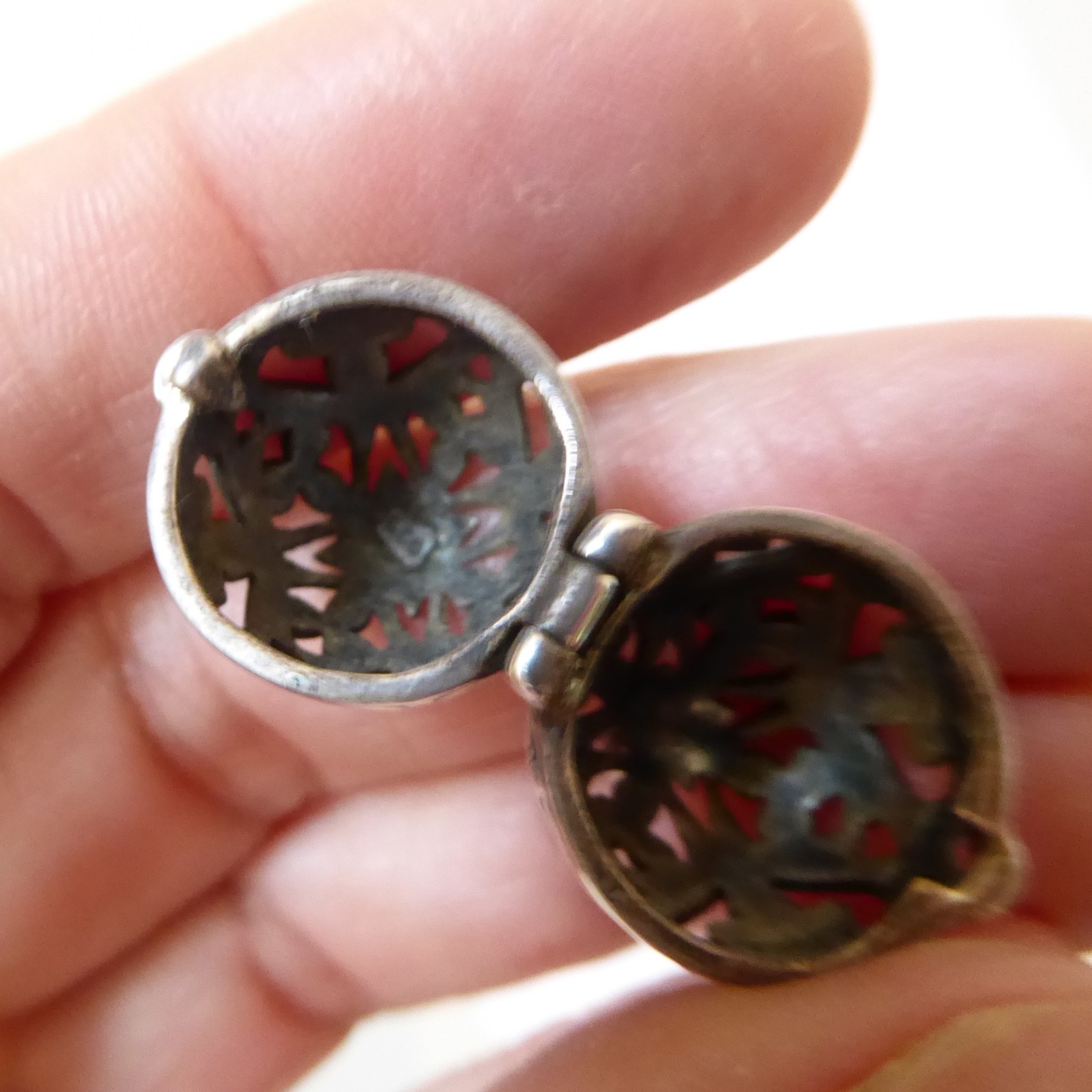 Sterling silver 925 egg shaped oval locket pendant vintage. Openwork ornate ball - Image 12