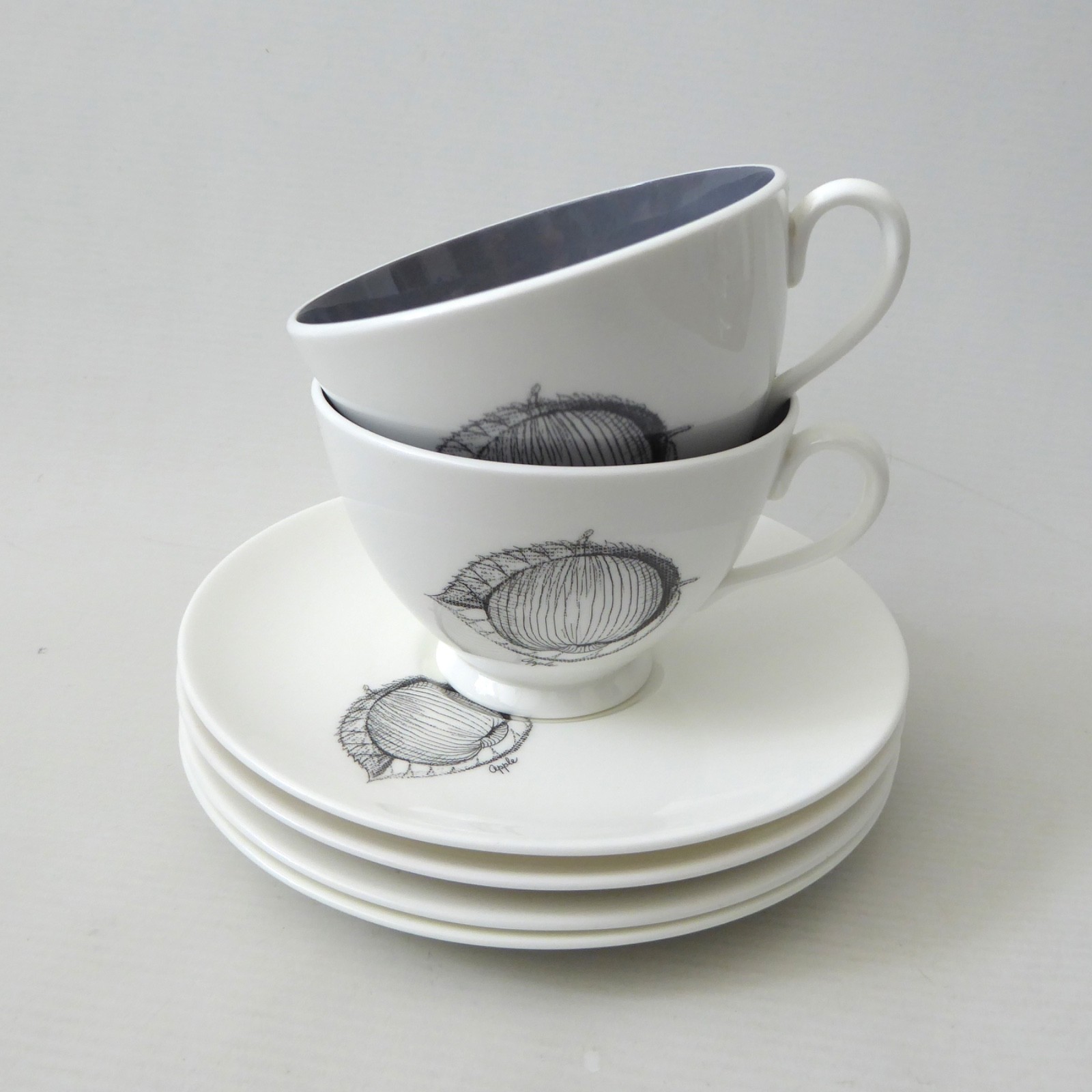 Susie Cooper Wedgwood Black Fruit Apple tea coffee cup & saucer & side plate set - Image 3