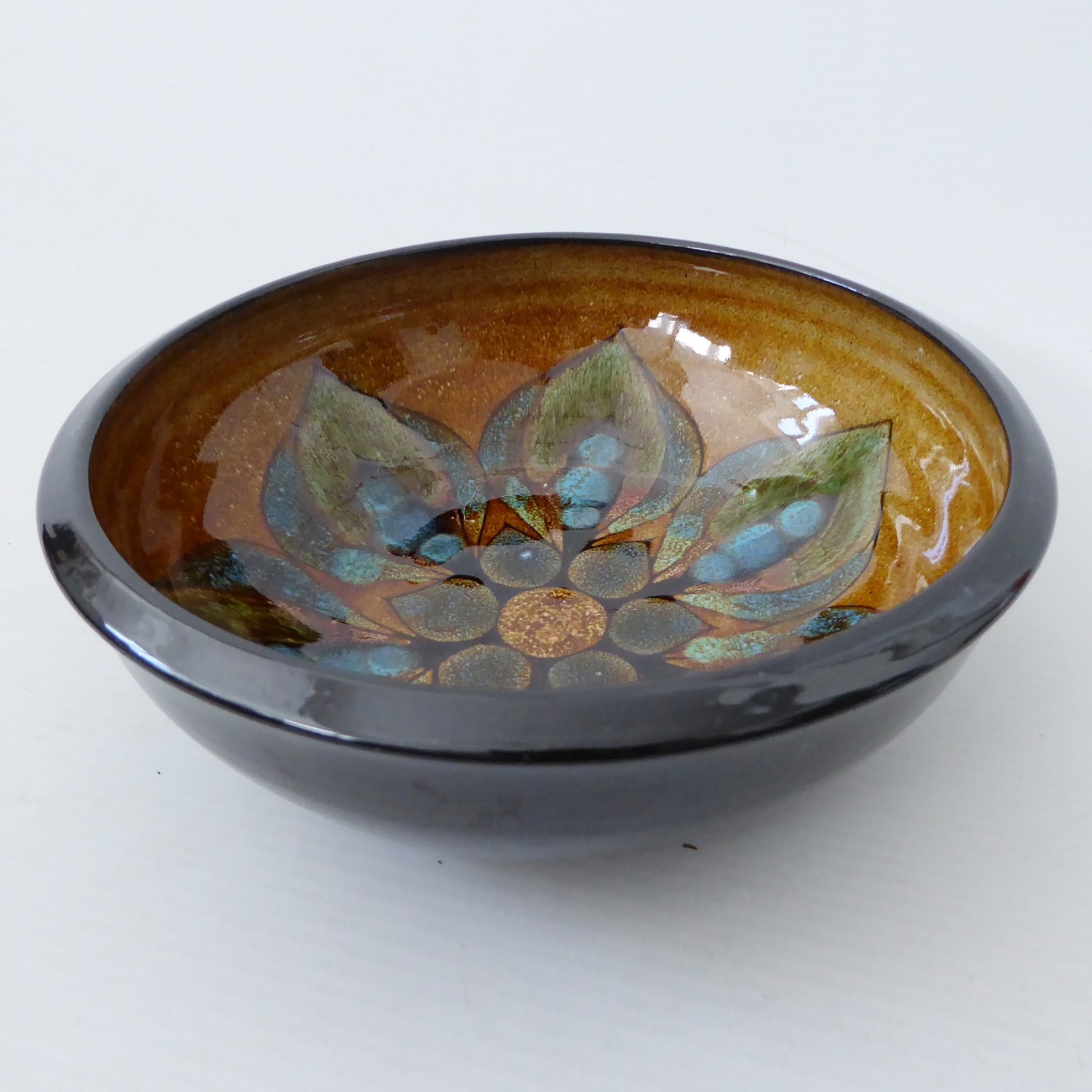 The Guernsey Pottery art bowl dish, abstract retro art flowers, painted. Vintage - Image 2