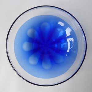 Unusual vintage Murano/Scandi art glass shallow round bowl, blue flower dish 70s