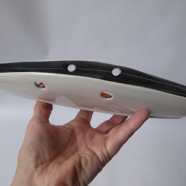 Vintage Italian pottery ceramic dish, orange fruit & black. Signed 110-1 Italy. - Image 10