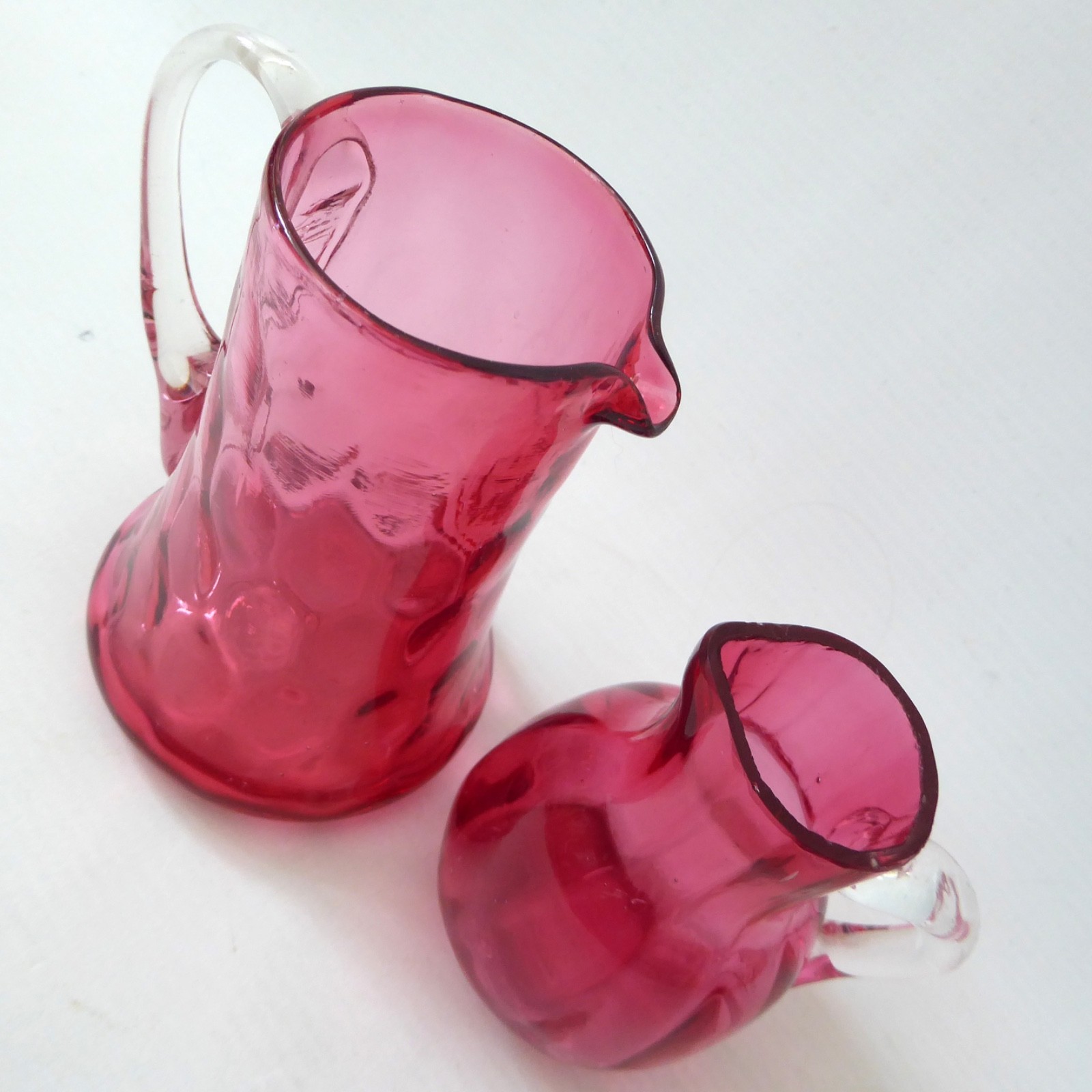Vintage antique cranberry pink glass jugs, honeycomb & ribbed. Victorian style - Image 5