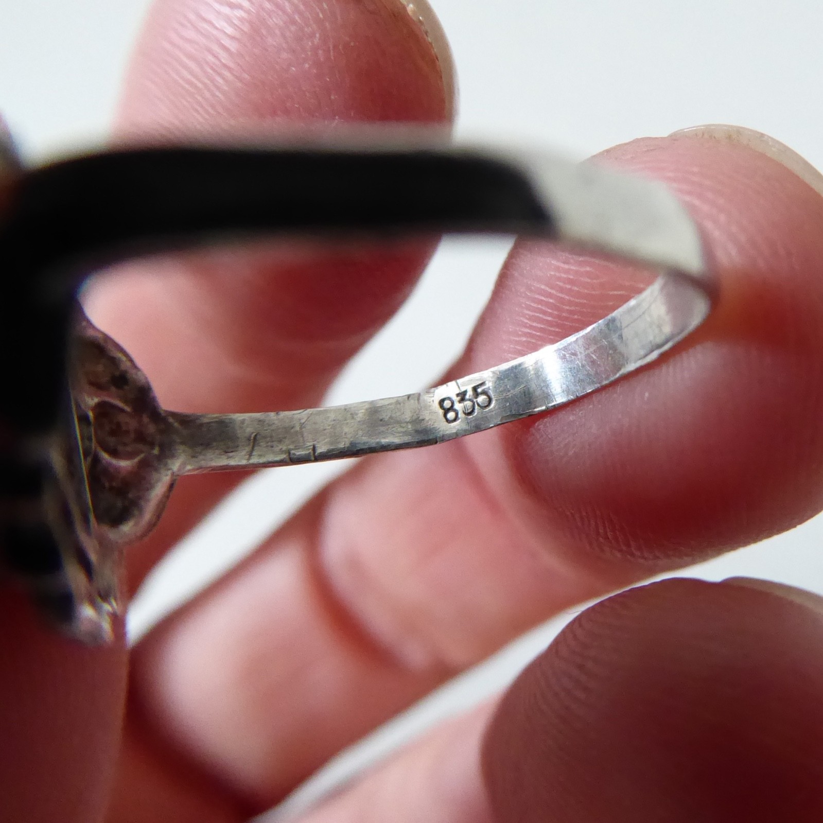 Vintage antique silver 825 ring + light blue faceted gem stone, size M-N band - Image 13