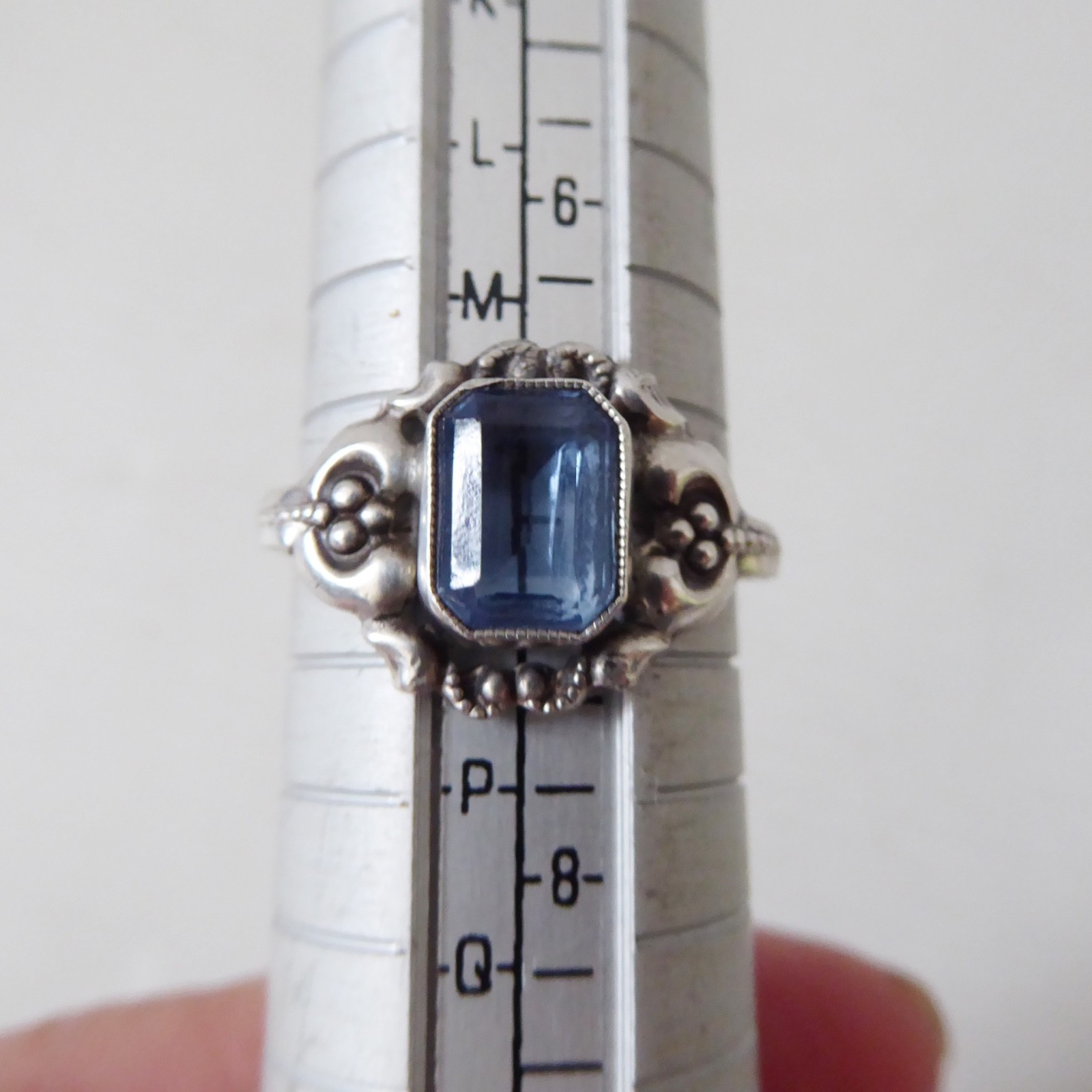 Vintage antique silver 825 ring + light blue faceted gem stone, size M-N band - Image 2