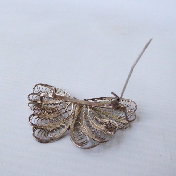 Vintage butterfly filigree sterling silver vintage brooch, stamped 925, openwork - Image 10