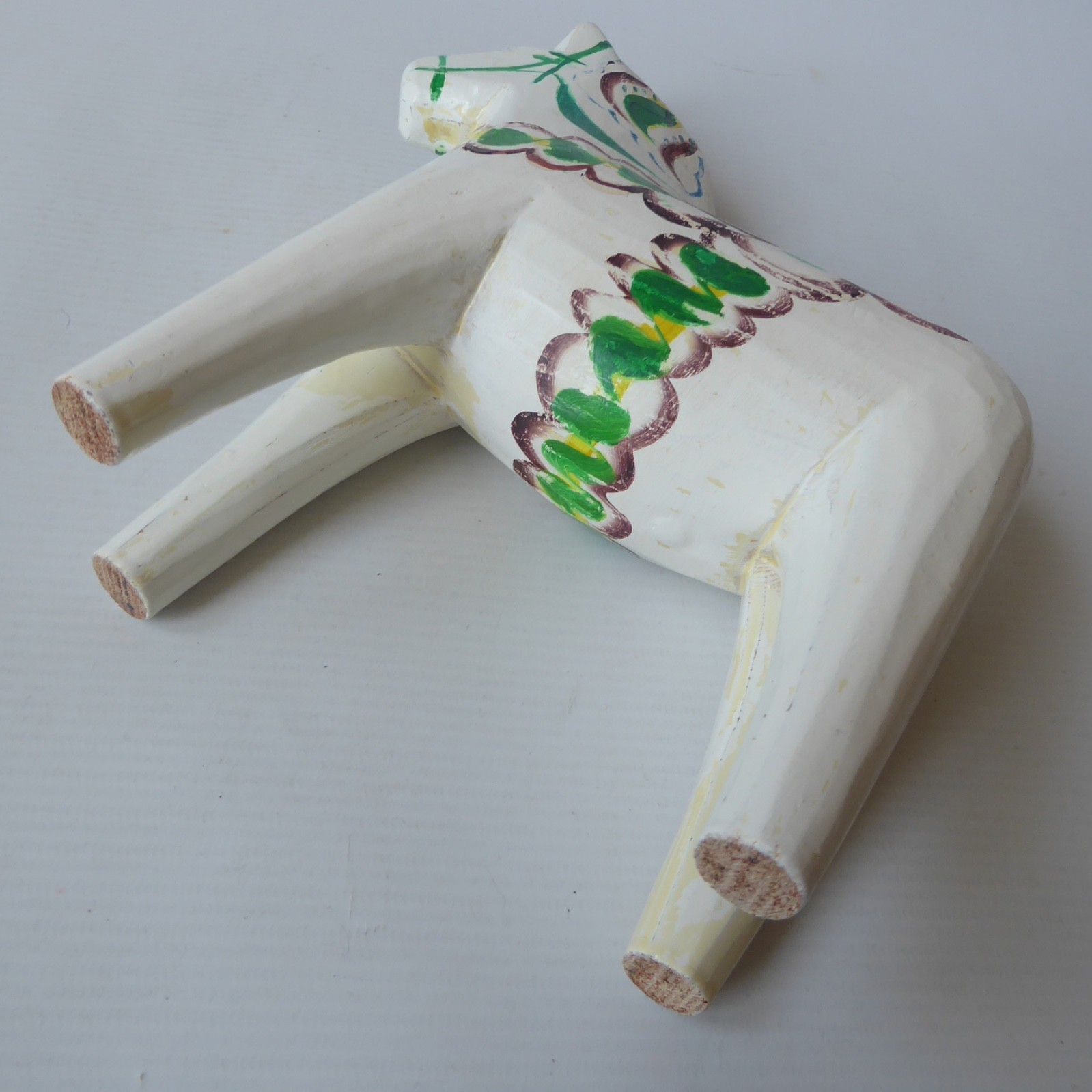 Vintage large 8" carved wooden Swedish Dala horse figure. White green G Olsson - Image 11