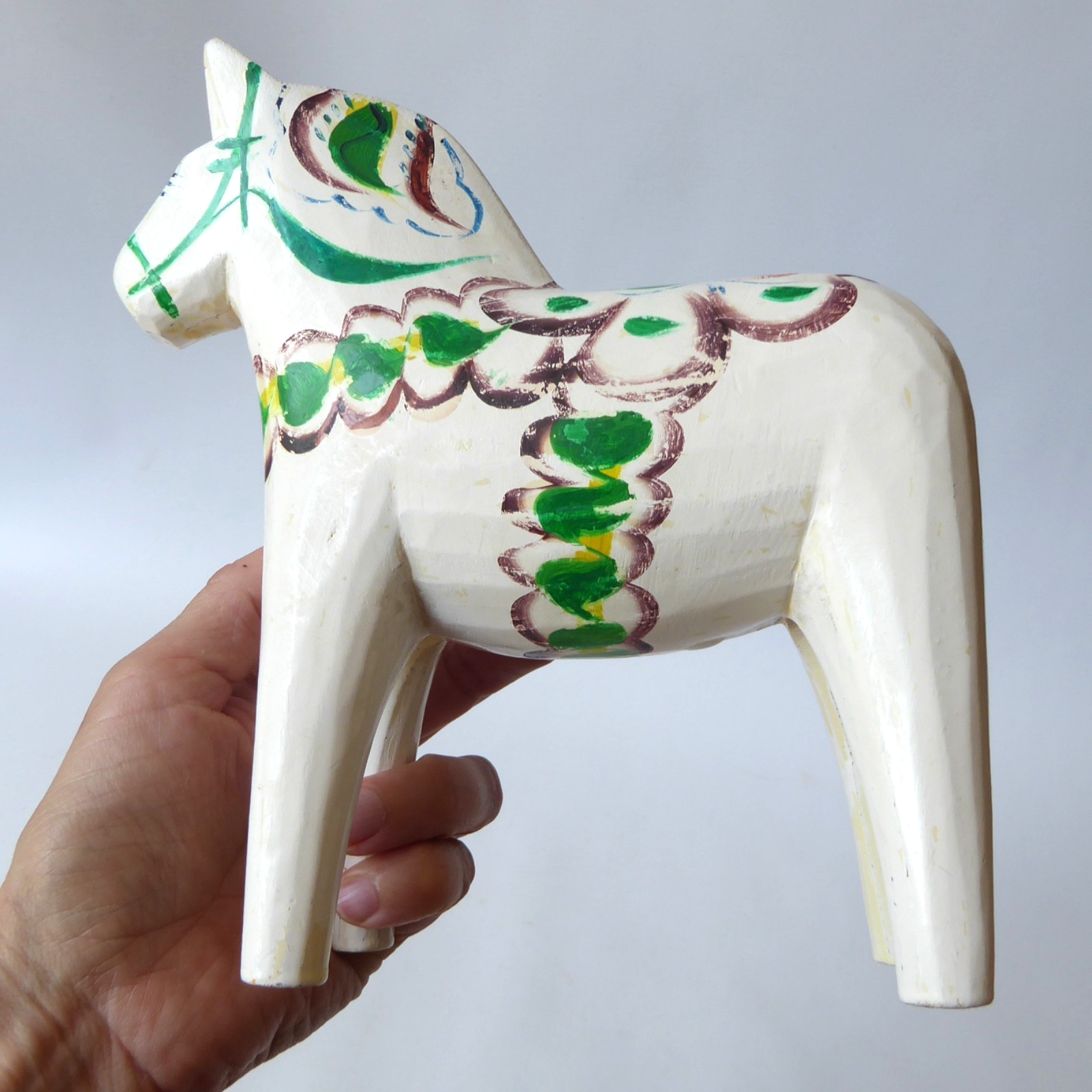 Vintage large 8" carved wooden Swedish Dala horse figure. White green G Olsson