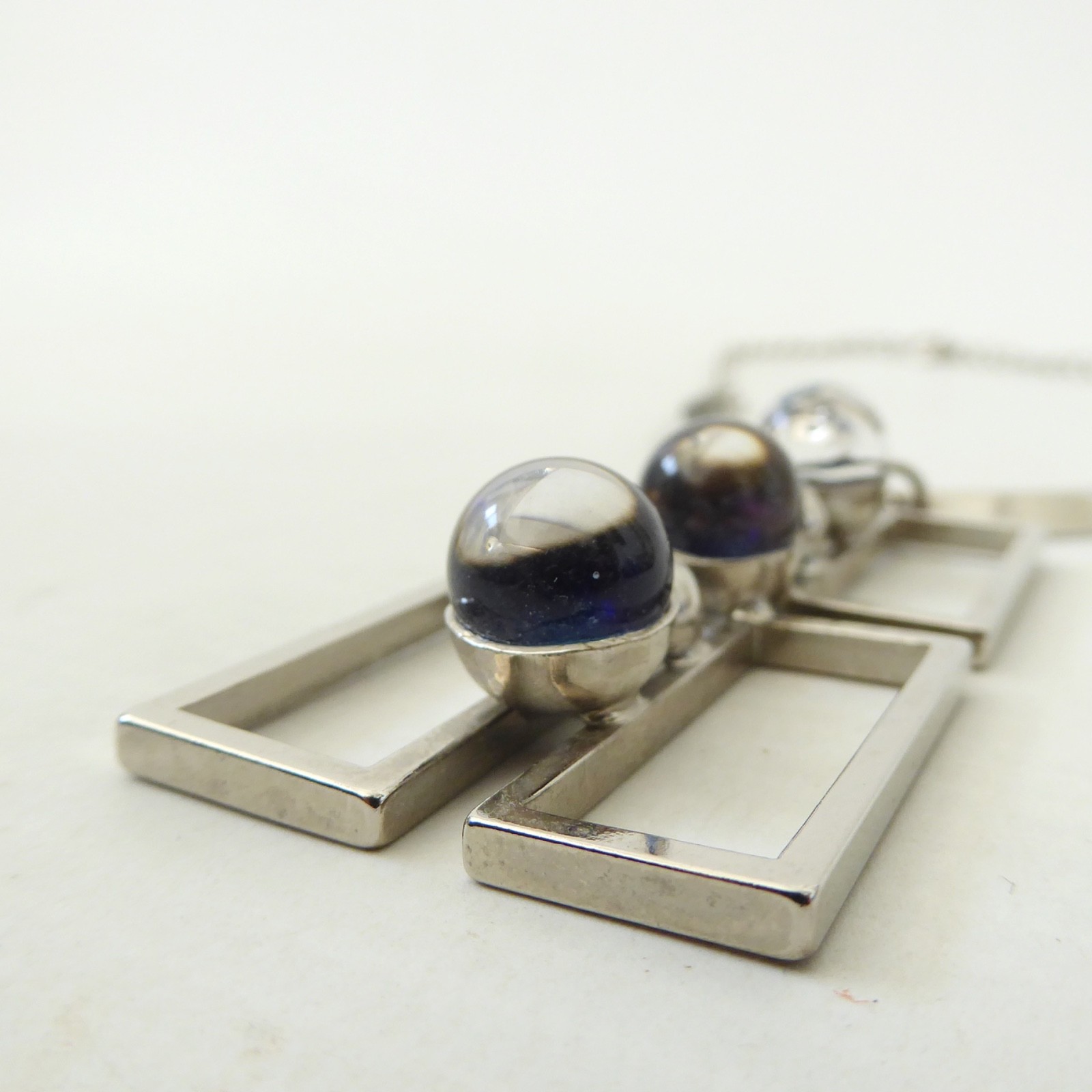 Vintage statement rectangular pendant necklace, silver tone & blue. Modernist - Image 9