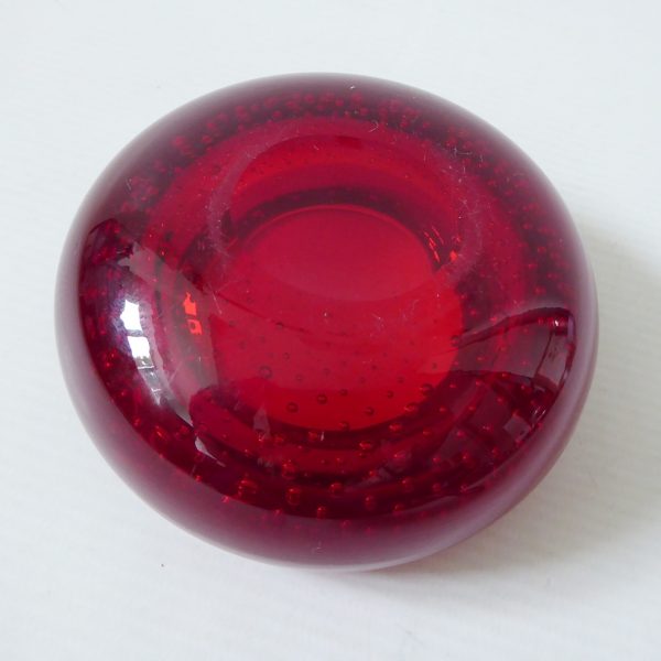 Whitefriars 9099 Ruby Red art glass controlled bubble 4" bowl ashtray dish 1960s - Image 9