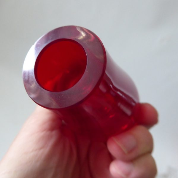 Whitefriars 9497 Ruby Red cased art glass small 4" vase, mid century 1957-1964 - Image 9