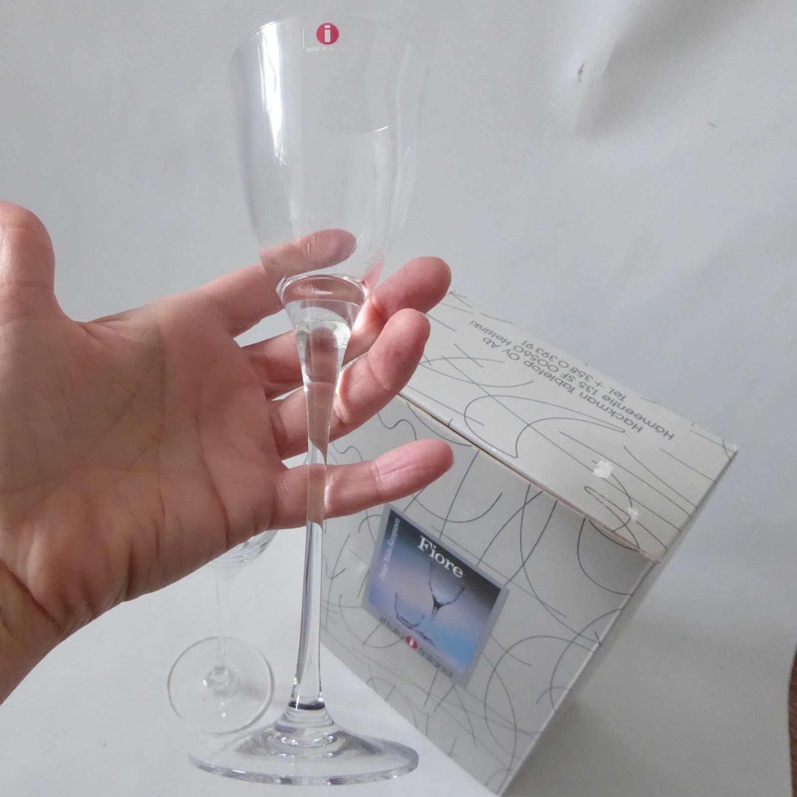 iittala Fiore 2 boxed white wine glasses. Mikko Karppanen vintage 1980s Finland - Image 6