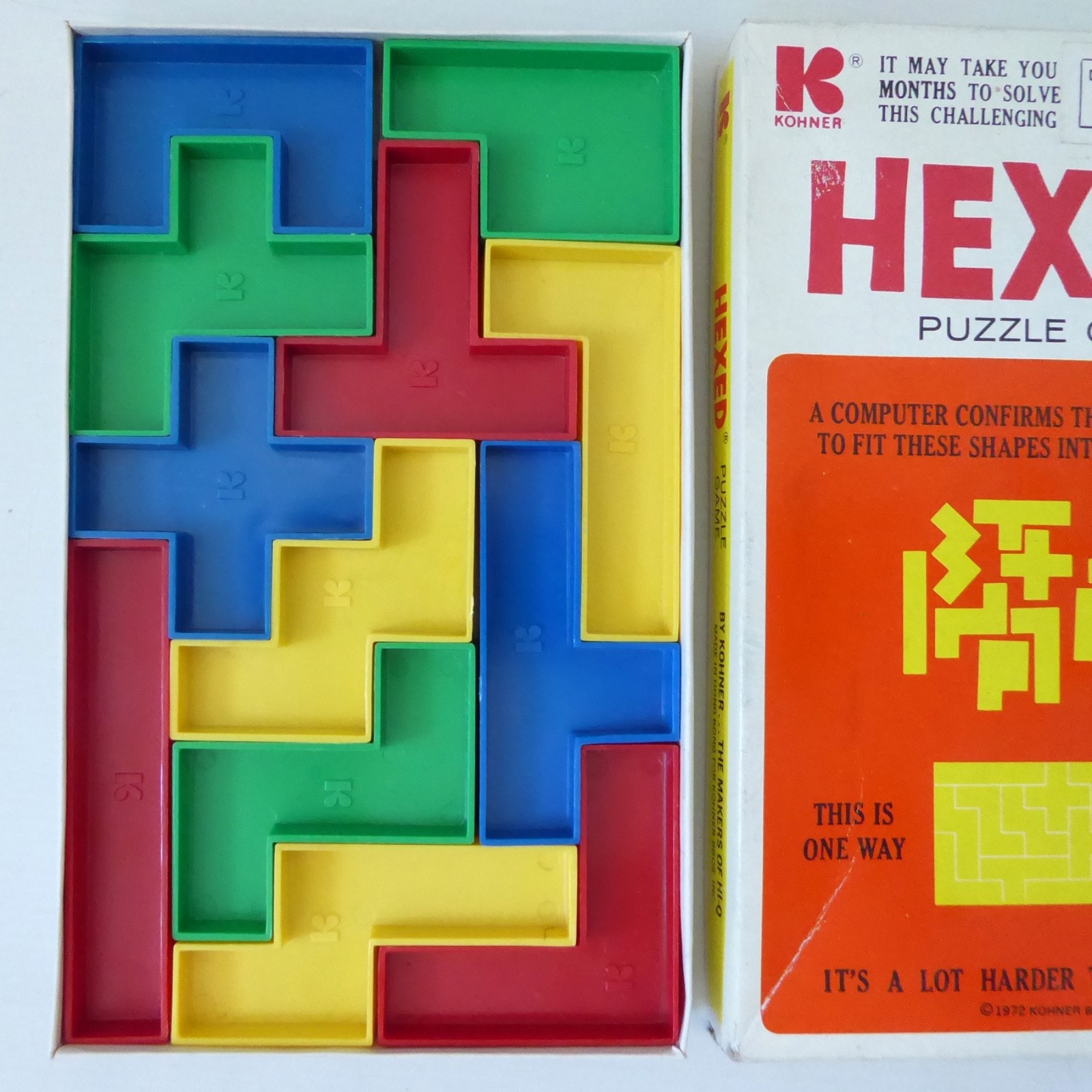 1972 Hexed Puzzle Game, vintage by Kohner Hi-Q. Plastic shapes challenge, 1970s - Image 3