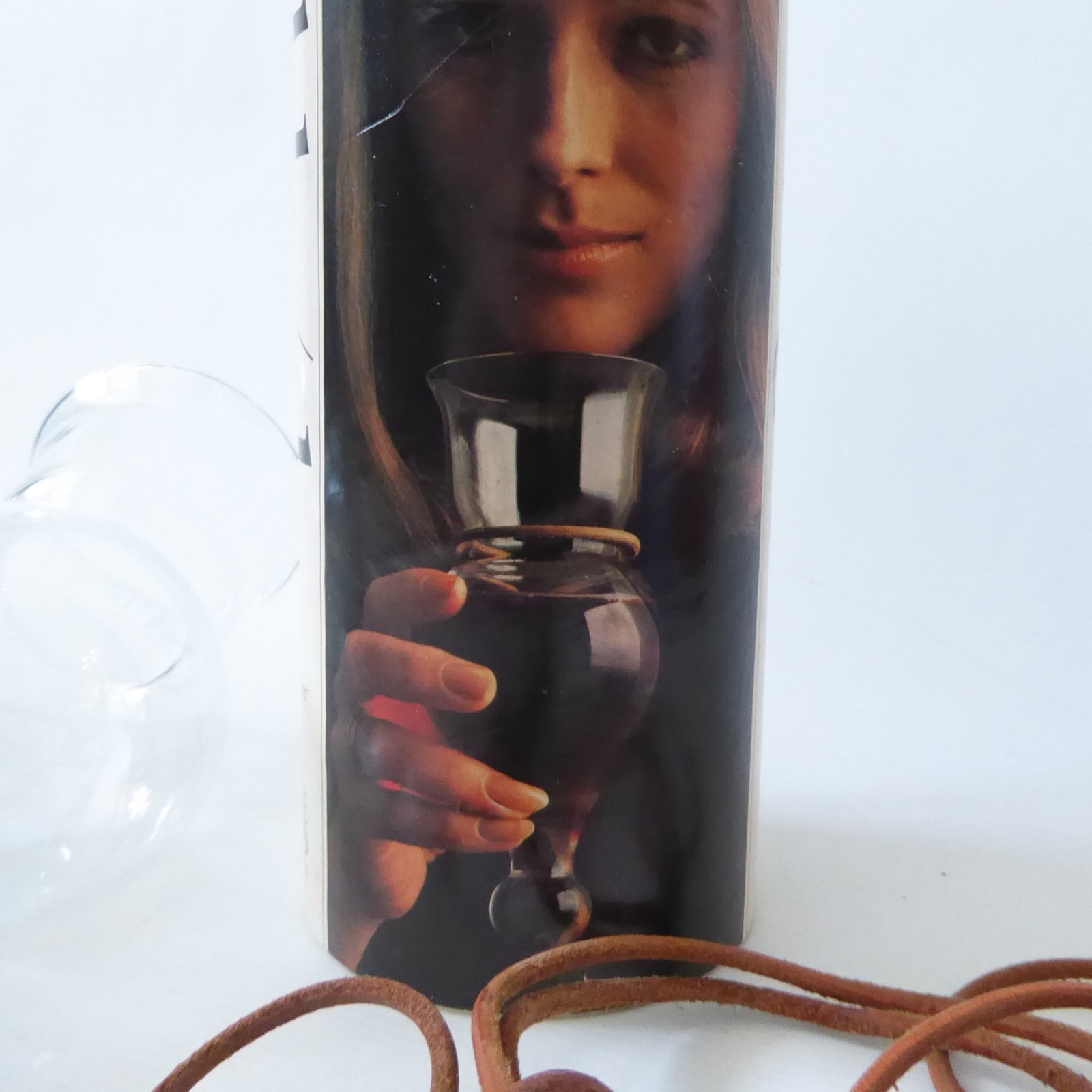 2x Holmegaard Neck Glass Christer Holmgren, 1970s vintage. Hanging wearable wine - Image 6