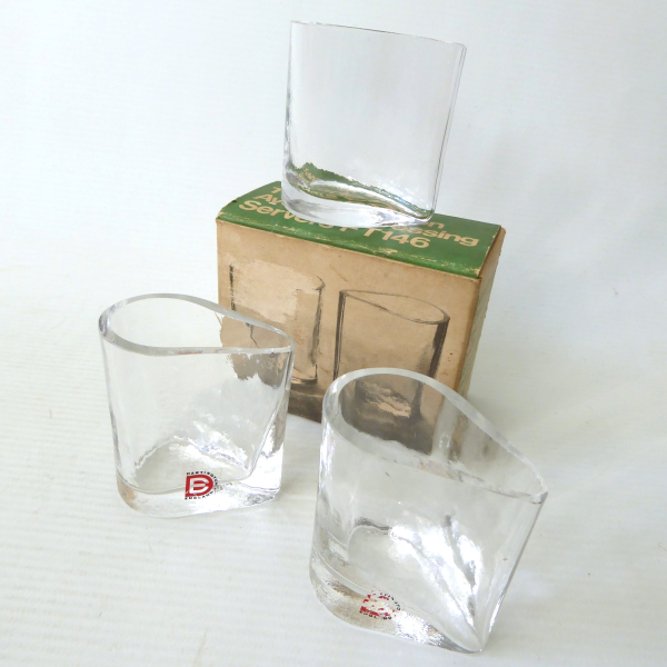 3 Dartington Glass FT146 avocado dressing servers crystal glass boxed. F.Thrower