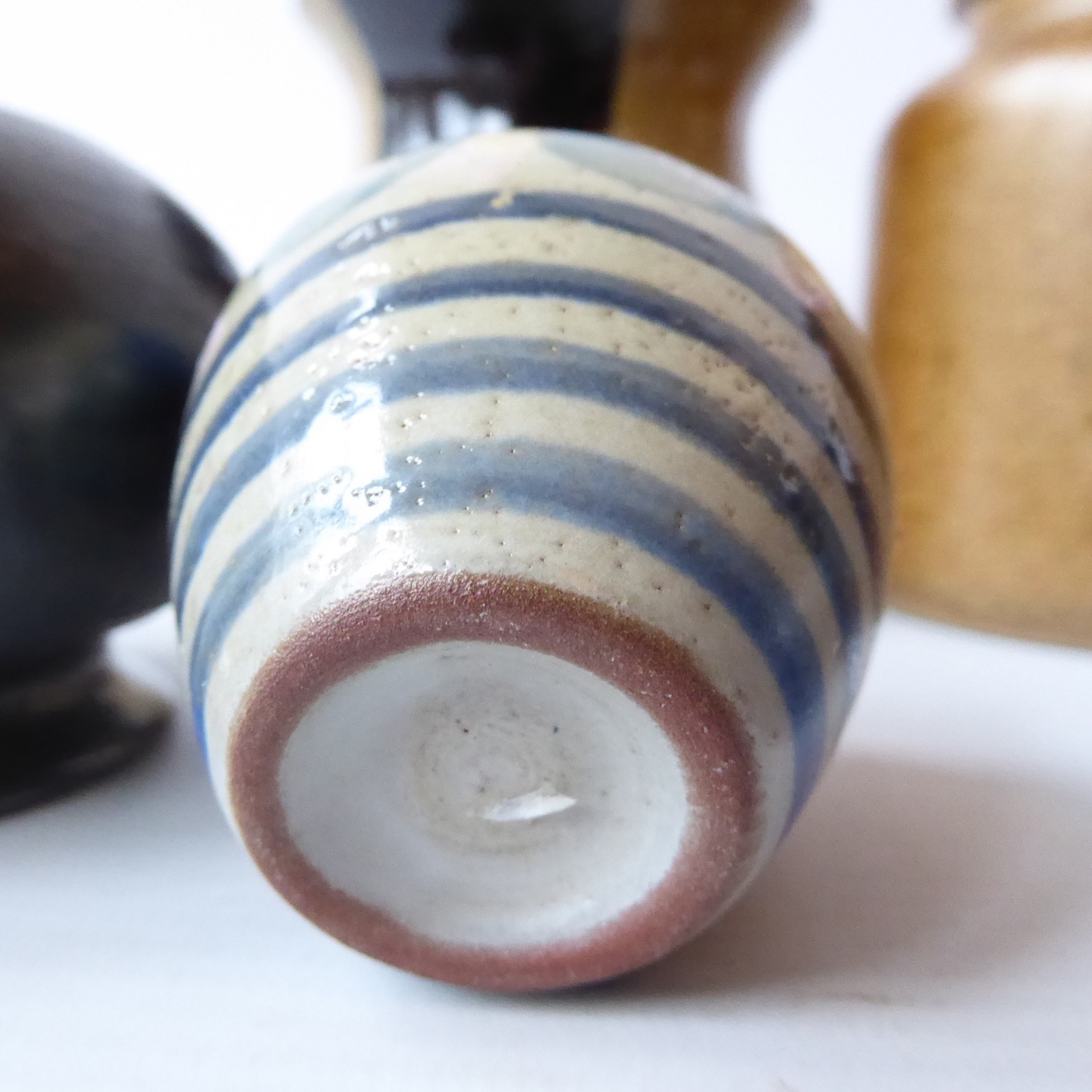 5 vintage Studio Pottery + stoneware vases bowls: Rye, Fulling Mill, Prinknash - Image 11